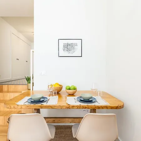 Welcome Aliados A Noble In Heart Apartment