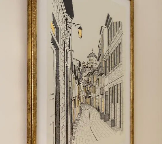 Welcome Aliados A Noble In Heart 아파트 *